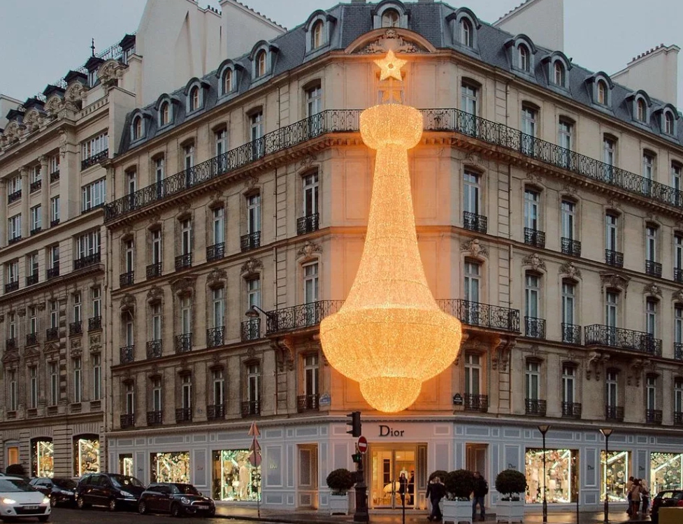 Магазин Диор в Париже